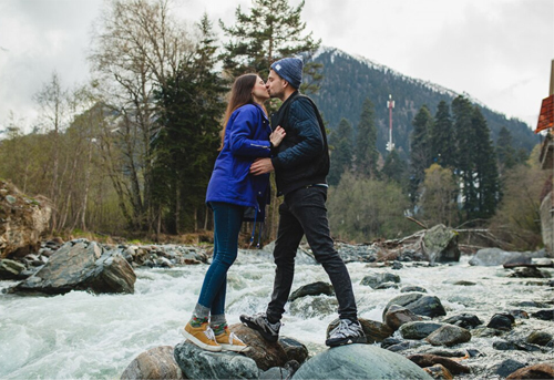 Manali Volvo Honeymoon Tour Packages From Delhi